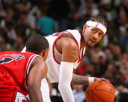 篮球赛场上 篮球赛场上